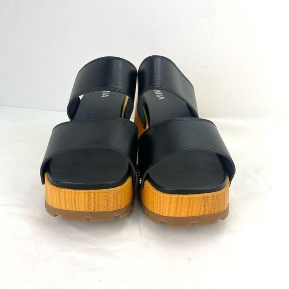 MIA Black and Tan Chunky Heel Sandals - Picture 7 of 11